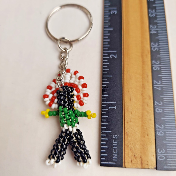 Vtg Native American Indian Chief Beaded Miniature Keychain Kachina Doll Ring - Picture 3 of 3